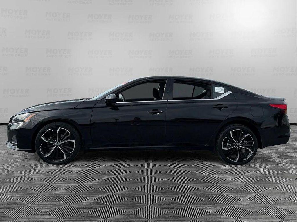 used 2023 Nissan Altima car, priced at $24,996