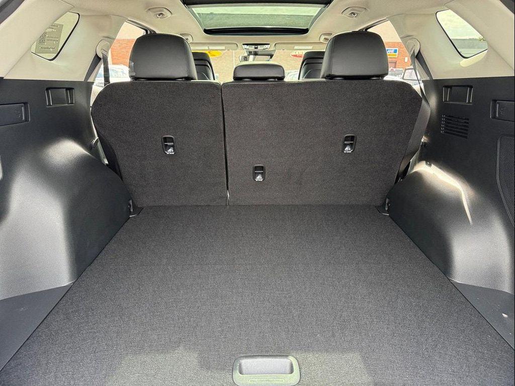 used 2024 Kia Sportage car, priced at $34,184