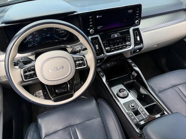 used 2022 Kia Sorento Plug-In Hybrid car, priced at $30,899
