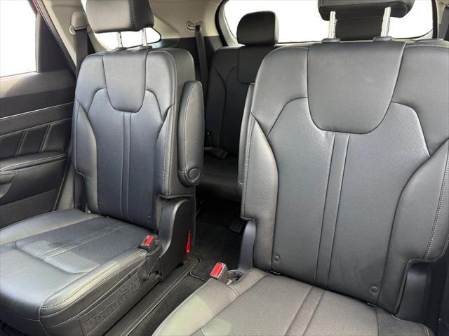 used 2022 Kia Sorento car, priced at $32,499