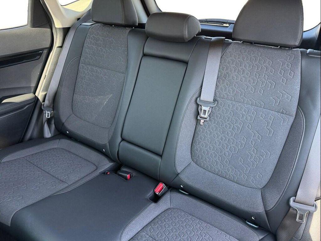 used 2024 Kia Seltos car, priced at $25,297