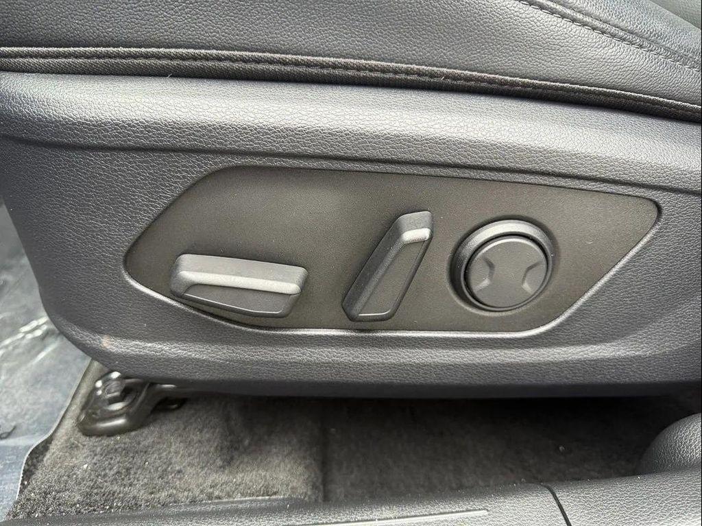 used 2023 Kia Sportage Hybrid car, priced at $34,982