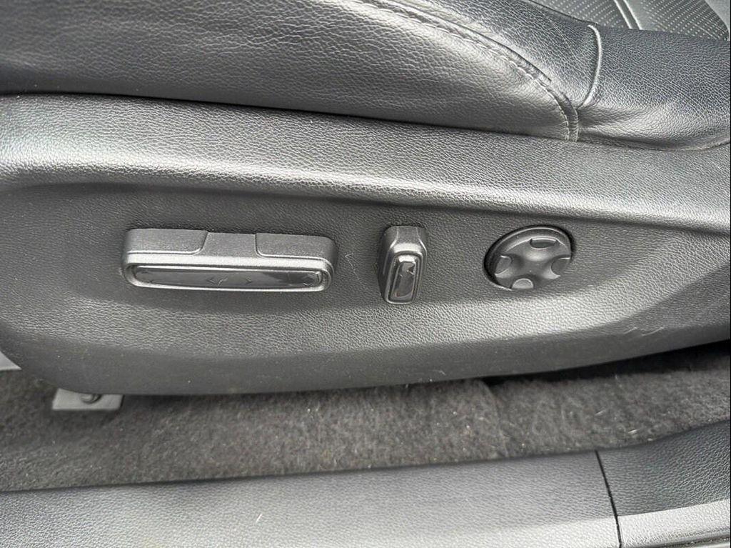 used 2021 Honda CR-V car, priced at $21,696