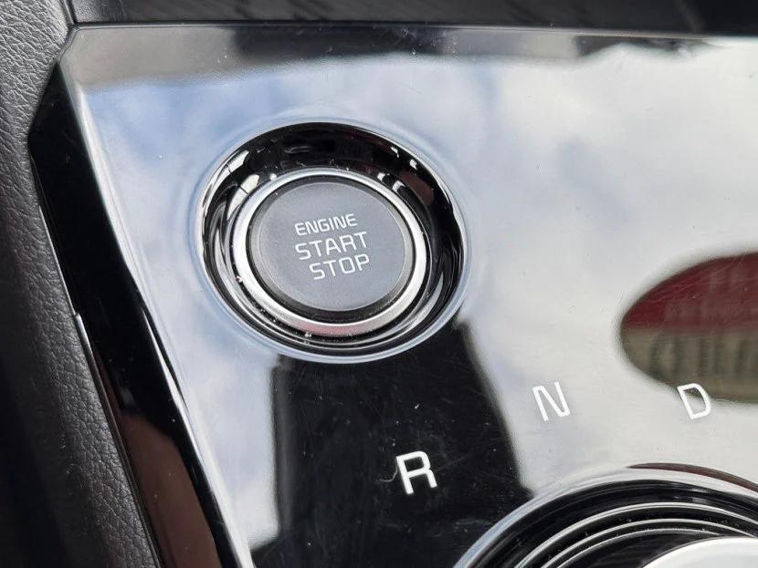 used 2023 Kia Sportage Hybrid car, priced at $28,997