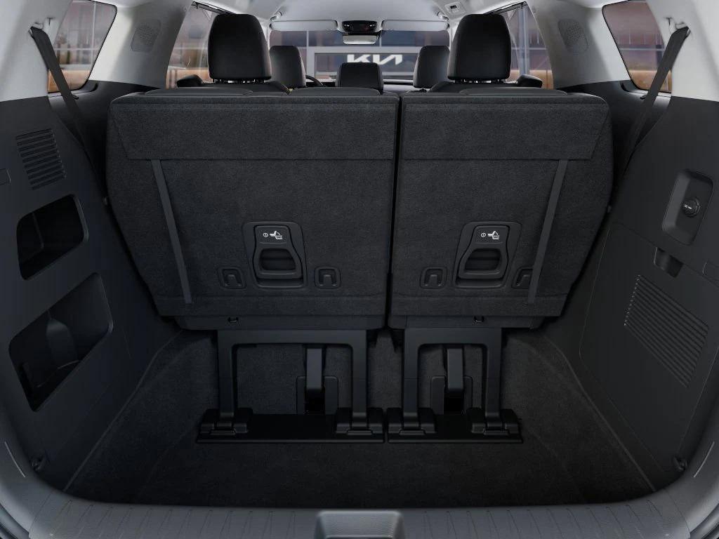 new 2025 Kia Carnival Hybrid car, priced at $45,002