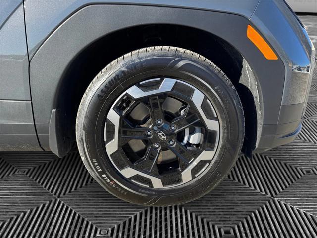 used 2025 Hyundai Santa Fe car, priced at $35,749