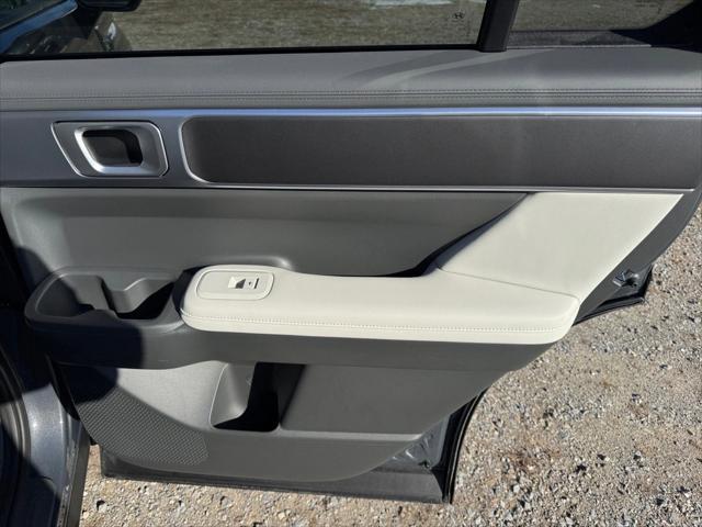 used 2025 Hyundai Santa Fe car, priced at $35,749