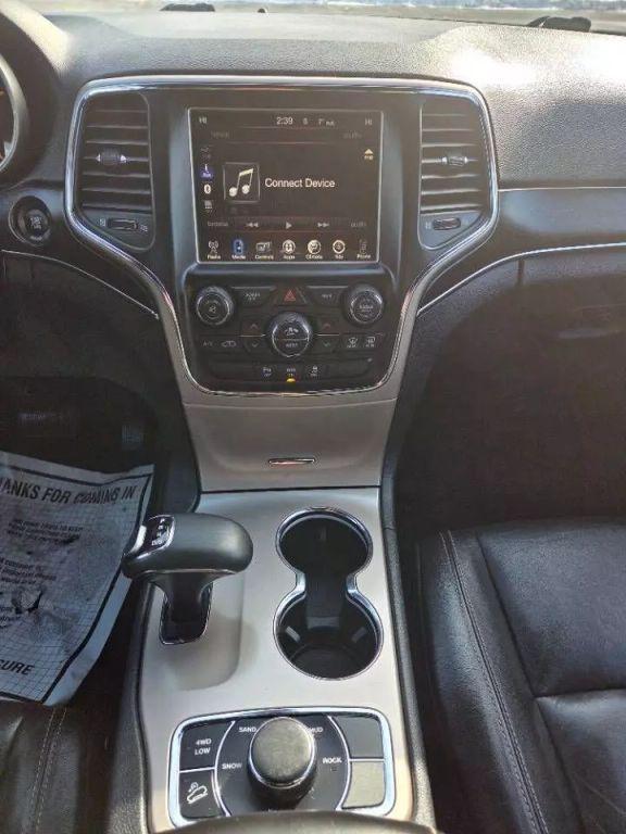 used 2015 Jeep Grand Cherokee car, priced at $10,495