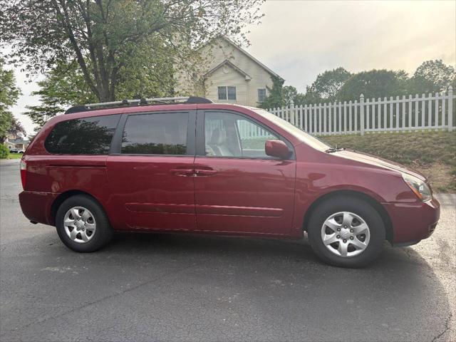 used 2008 Kia Sedona car, priced at $5,499