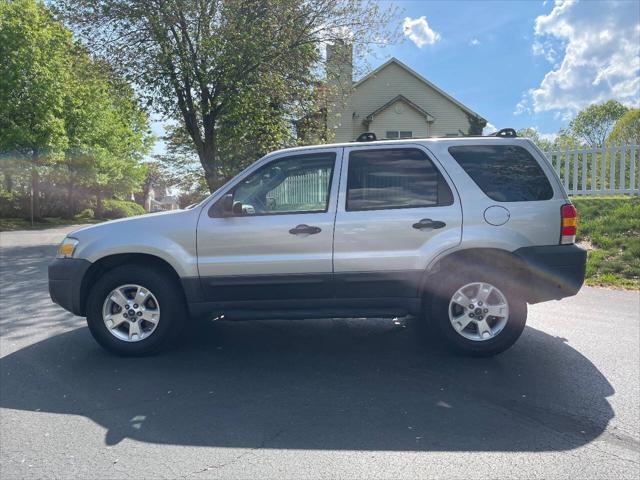used 2005 Ford Escape car, priced at $4,499