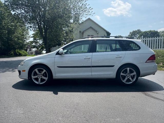 used 2009 Volkswagen Jetta car, priced at $4,999
