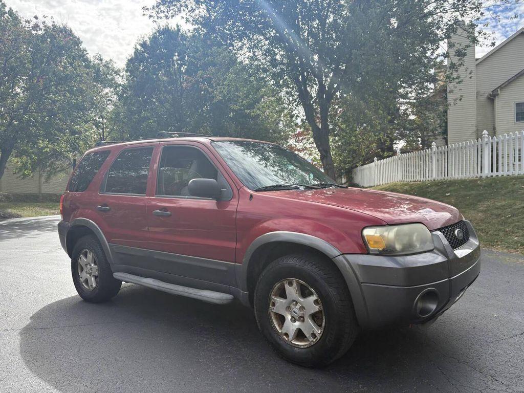 used 2006 Ford Escape car, priced at $2,599