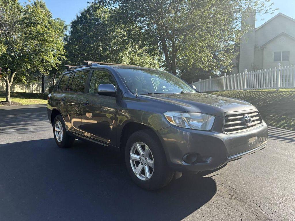 used 2010 Toyota Highlander car, priced at $7,999