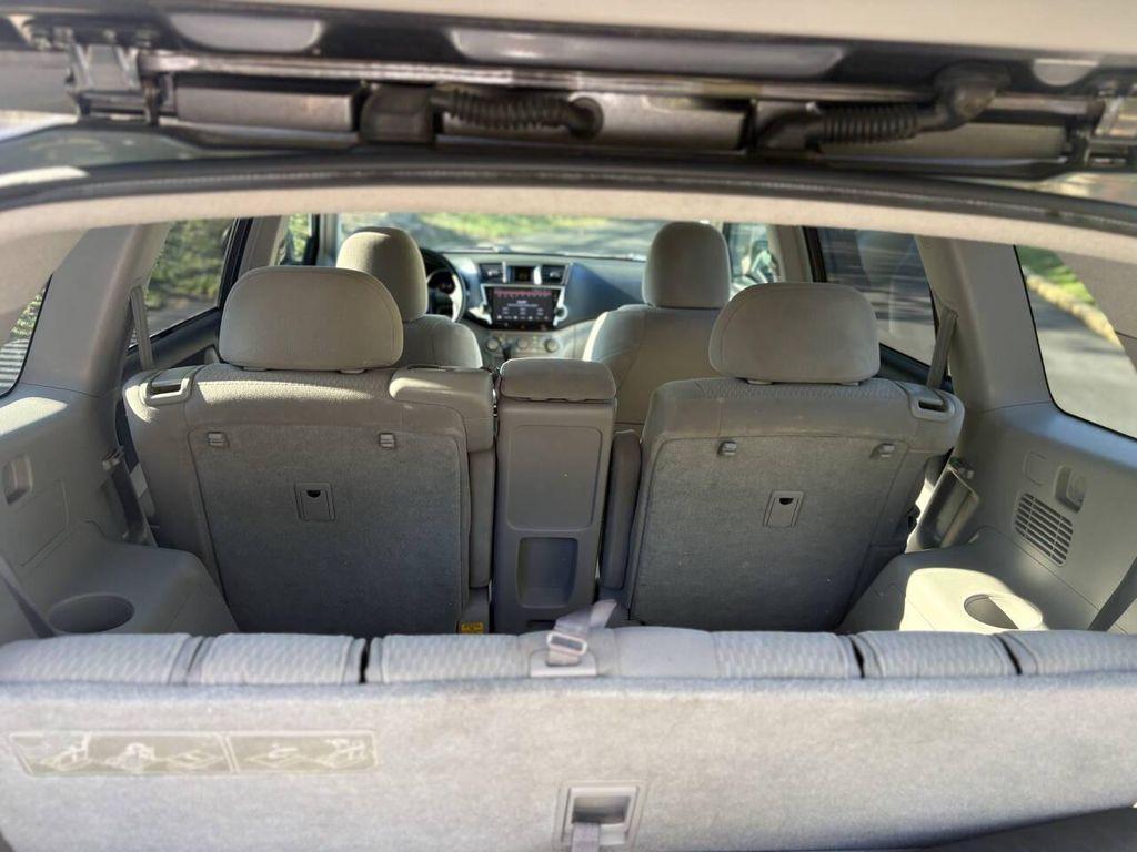 used 2010 Toyota Highlander car, priced at $7,999