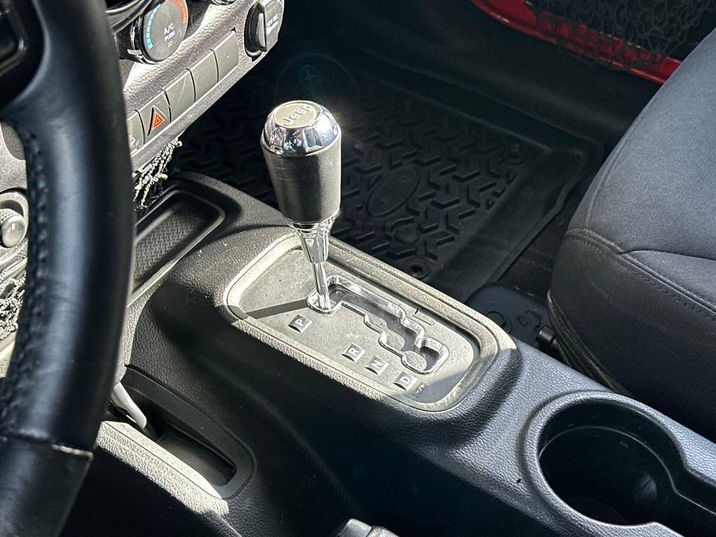 used 2015 Jeep Wrangler Unlimited car, priced at $18,000