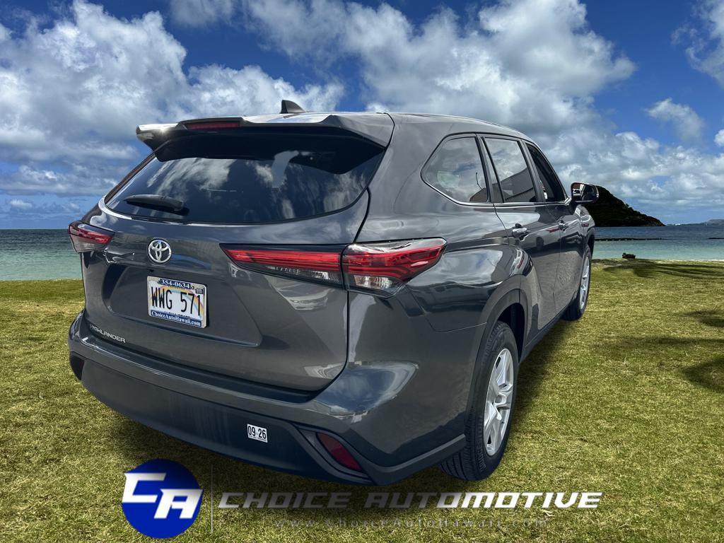 used 2023 Toyota Highlander car, priced at $36,500