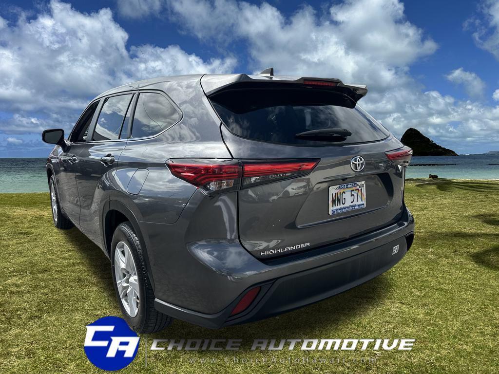 used 2023 Toyota Highlander car, priced at $36,500