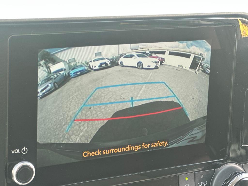 used 2023 Toyota Highlander car, priced at $36,500