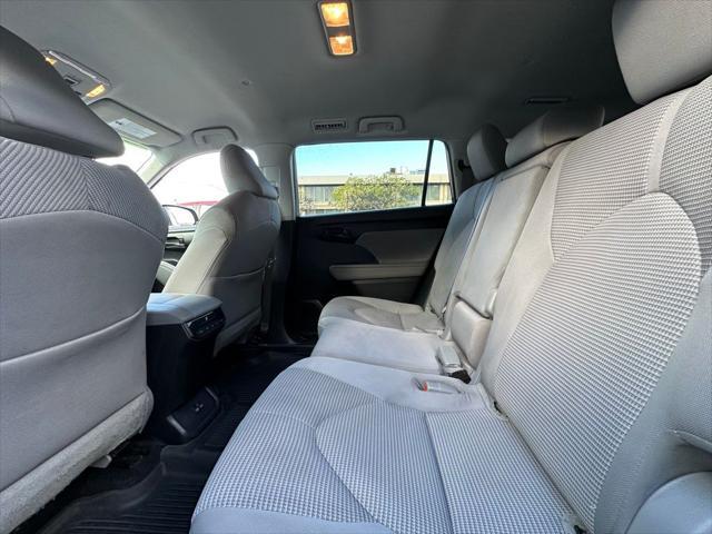 used 2022 Toyota Highlander car, priced at $30,000