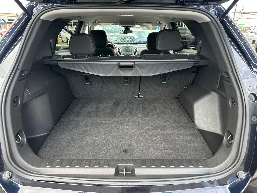 used 2021 Chevrolet Equinox car, priced at $23,500