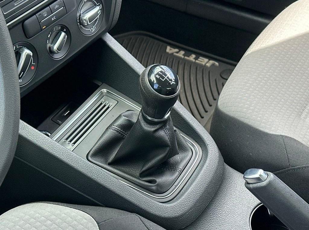 used 2017 Volkswagen Jetta car, priced at $11,500