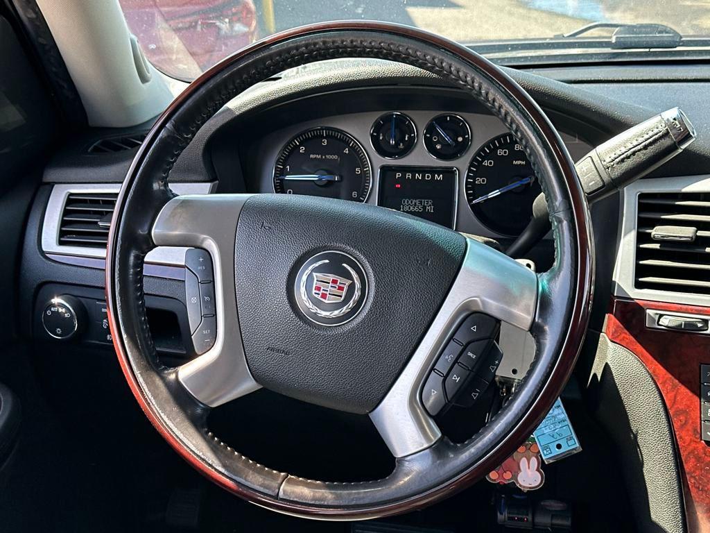 used 2008 Cadillac Escalade car, priced at $12,500