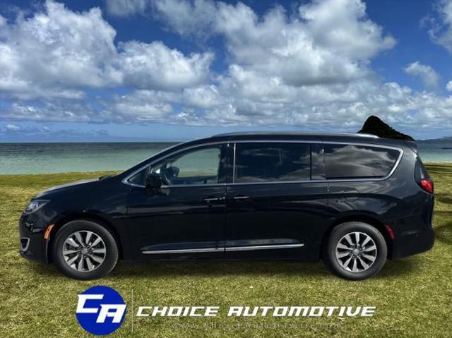 used 2020 Chrysler Pacifica car, priced at $26,500