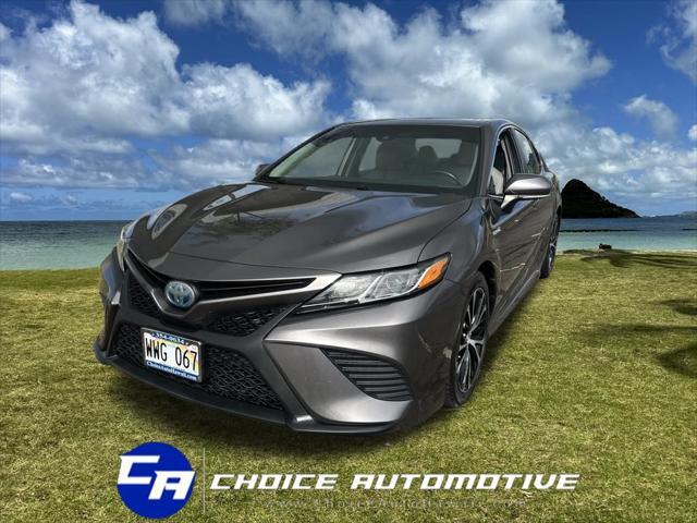 used 2018 Toyota Camry Hybrid car, priced at $18,500