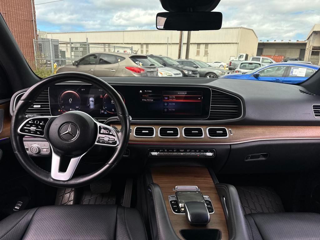 used 2020 Mercedes-Benz GLE 350 car, priced at $28,500