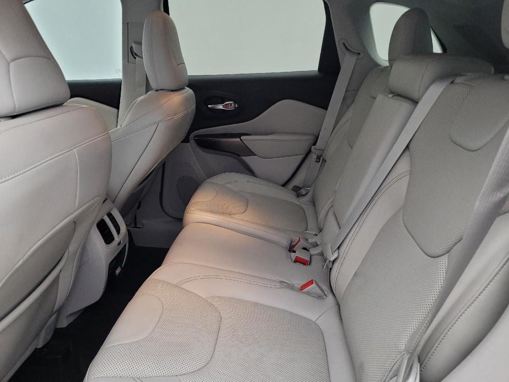 used 2020 Jeep Cherokee car, priced at $16,695