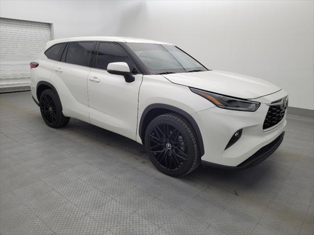 used 2021 Toyota Highlander car, priced at $33,195