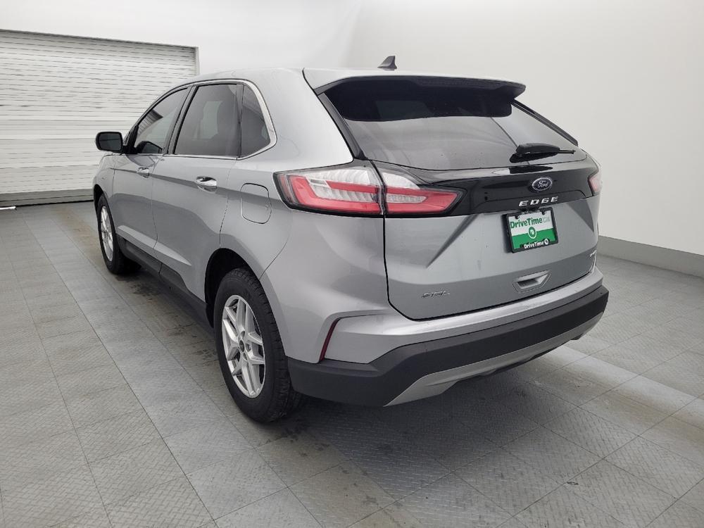 used 2024 Ford Edge car, priced at $24,195