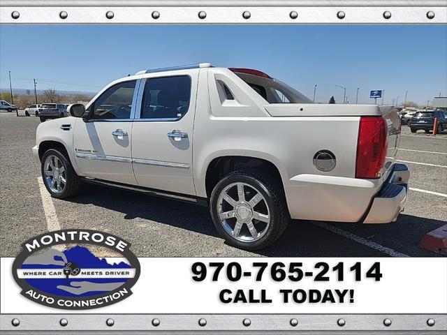 used 2008 Cadillac Escalade EXT car, priced at $17,490