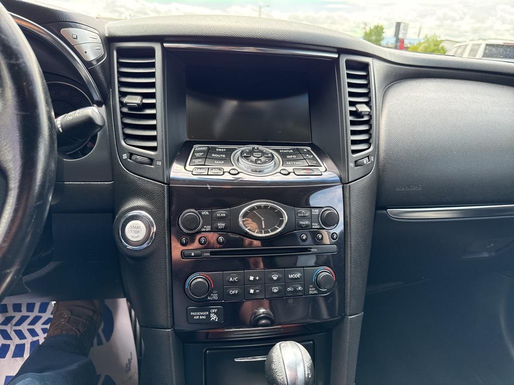 used 2011 INFINITI FX35 car, priced at $13,490