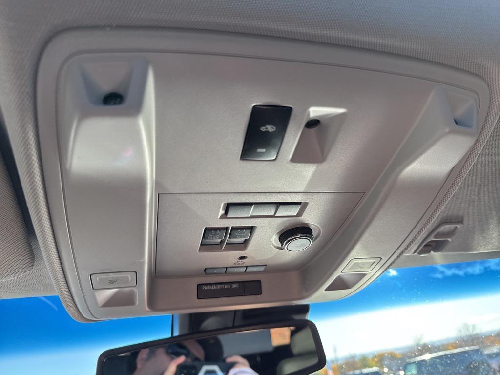 used 2020 GMC Yukon car, priced at $38,896