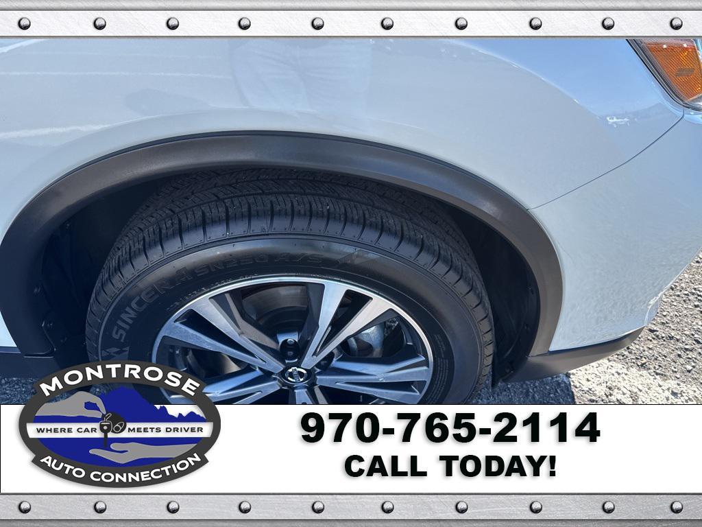 used 2017 Nissan Rogue car, priced at $18,849