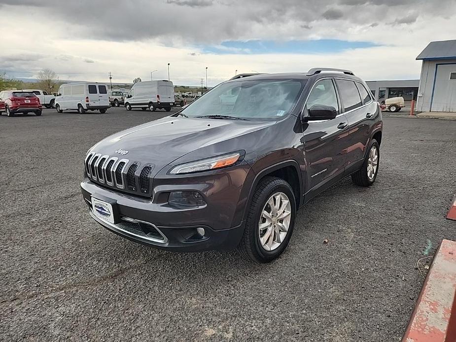 used 2015 Jeep Cherokee car, priced at $12,200