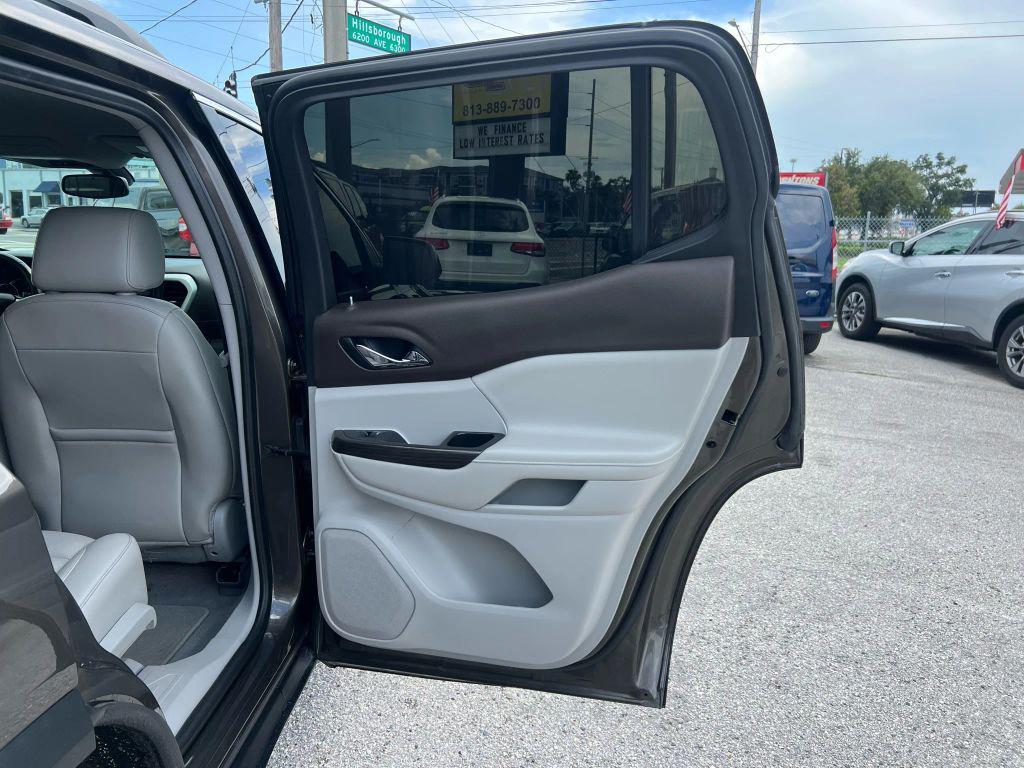 used 2019 GMC Acadia car, priced at $14,995