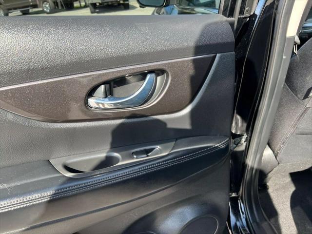 used 2019 Nissan Rogue car, priced at $13,995