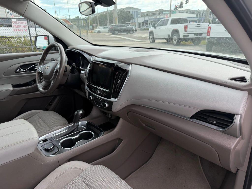 used 2019 Chevrolet Traverse car, priced at $13,895