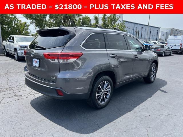 used 2018 Toyota Highlander car, priced at $21,800