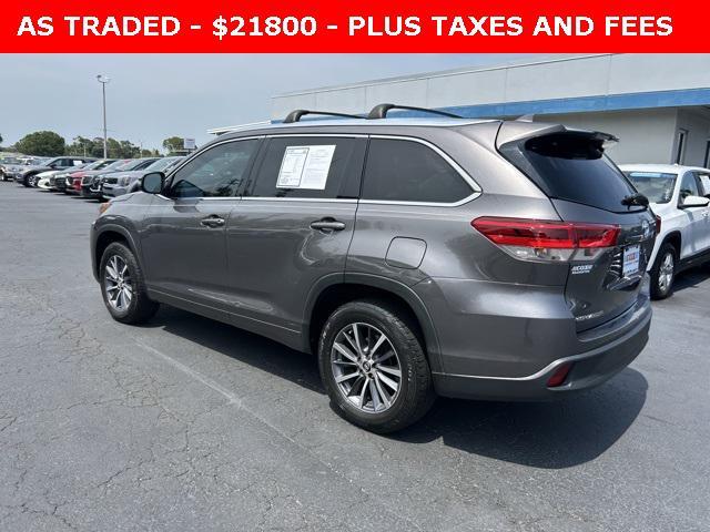 used 2018 Toyota Highlander car, priced at $21,800