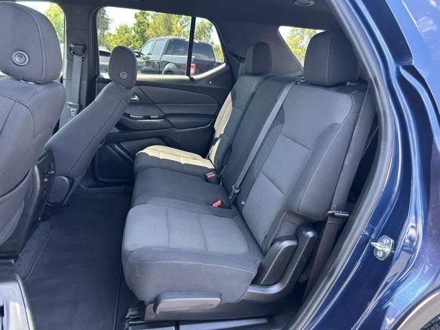 used 2023 Chevrolet Traverse car, priced at $28,900