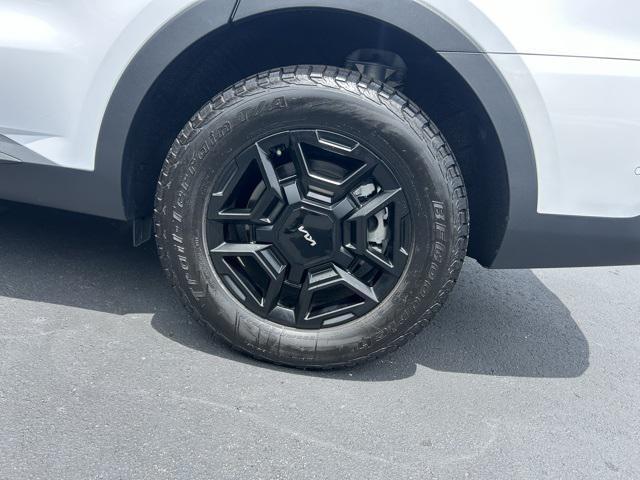 used 2024 Kia Sorento car, priced at $41,407