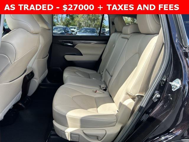 used 2020 Toyota Highlander car, priced at $27,000