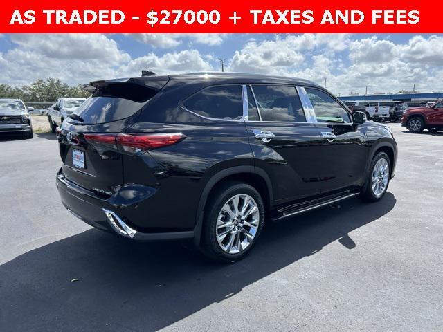 used 2020 Toyota Highlander car, priced at $27,000