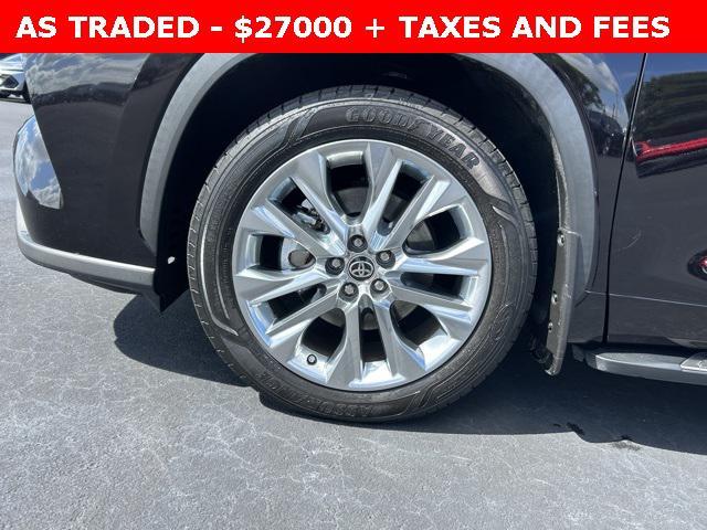 used 2020 Toyota Highlander car, priced at $27,000