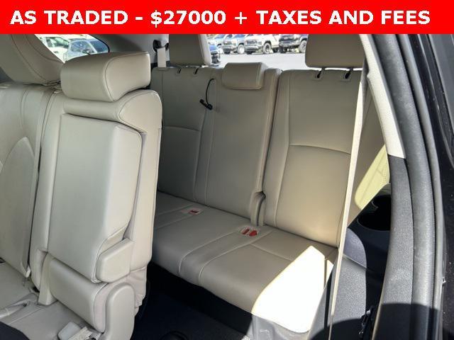 used 2020 Toyota Highlander car, priced at $27,000