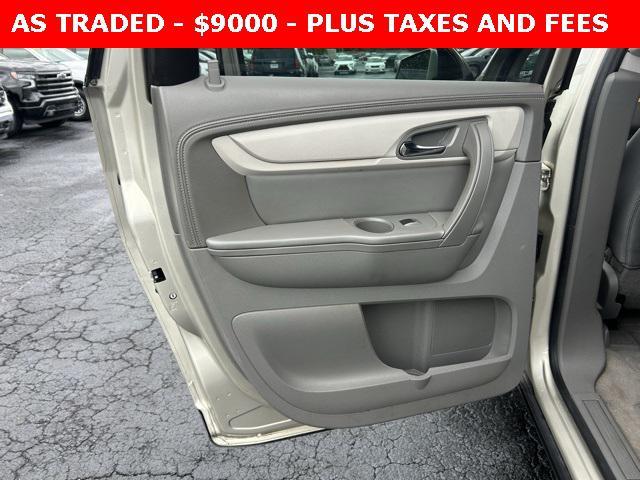 used 2016 Chevrolet Traverse car, priced at $9,000