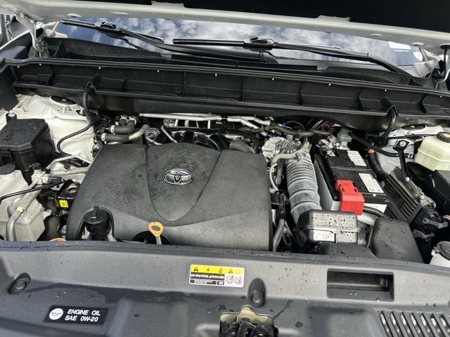 used 2022 Toyota Highlander car, priced at $36,000